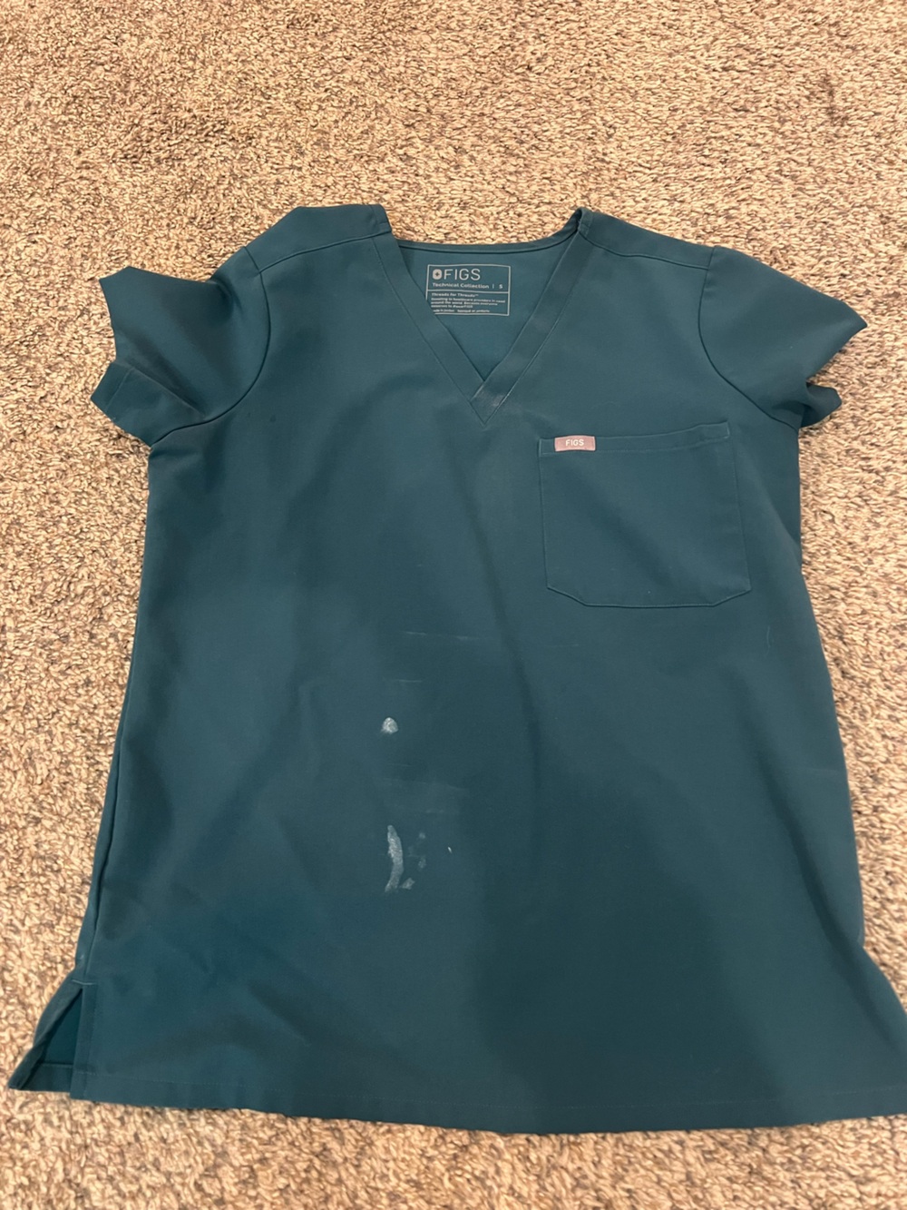 Figs woman’s Catarina one pocket scrub top